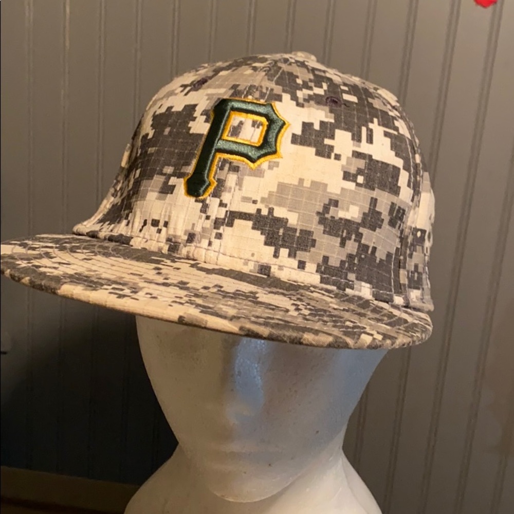 ✅ PITTSBURGH PIRATES MLB Baseball Team Hat Cap DigiCamo Outdoor Theme